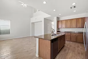 29399 N 67th Ave, Peoria, AZ 85383 - Photo 13
