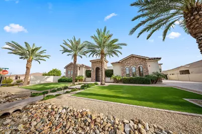 18203 W Solano Court, Litchfield Park, AZ 85340 - Photo 9