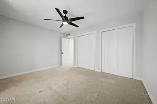 49 E Tam O Shanter Dr, Phoenix, AZ 85022 - Photo 25