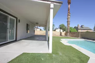 401 E Rockwood Dr, Phoenix, AZ 85024 - Photo 39