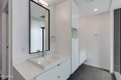 200 W Portland Street #511, Phoenix, AZ 85003 - Photo 7