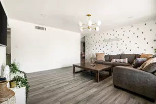 8755 E Valley Vista Dr, Scottsdale, AZ 85250 - Photo 5