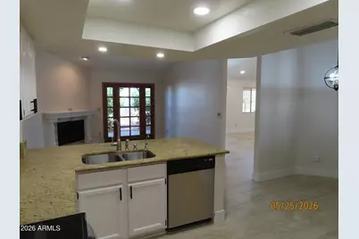 3217 E Desert Cove Avenue, Phoenix, AZ 85028 - Photo 13
