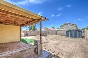 23996 W Bowker St, Buckeye, AZ 85326 - Photo 27