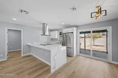 4328 N 47th Avenue, Phoenix, AZ 85031 - Photo 9