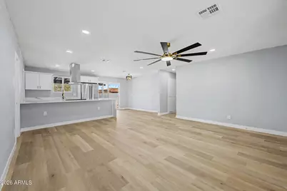 4328 N 47th Avenue, Phoenix, AZ 85031 - Photo 5