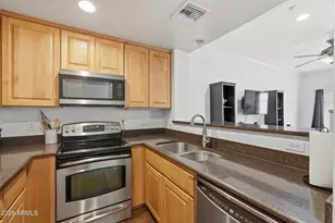 6940 E Cochise Rd, Paradise Valley, AZ 85253 - Photo 11