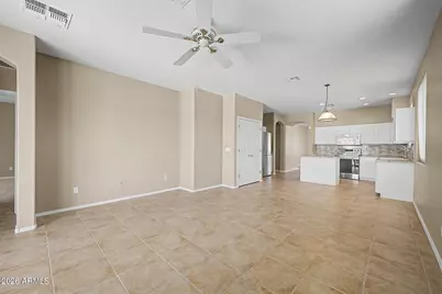 10339 S 181st Avenue, Goodyear, AZ 85338 - Photo 9
