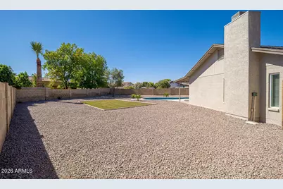 8106 W Wethersfield Road, Peoria, AZ 85381 - Photo 35