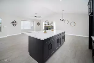 8106 W Wethersfield Rd, Peoria, AZ 85381 - Photo 9