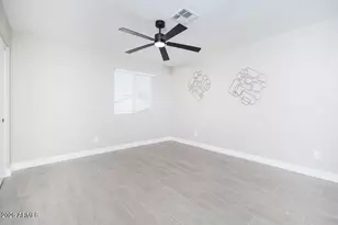 8106 W Wethersfield Rd, Peoria, AZ 85381 - Photo 23