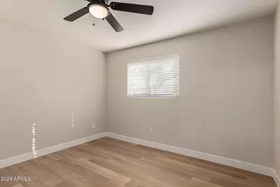 818 W Elna Rae Street, Tempe, AZ 85281 - Photo 33
