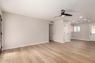 818 W Elna Rae St, Tempe, AZ 85281 - Photo 17
