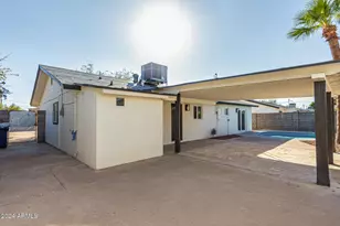 818 W Elna Rae St, Tempe, AZ 85281 - Photo 39