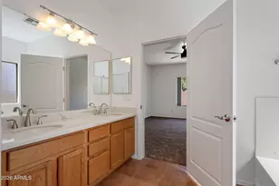 17862 W Caribbean Ln, Surprise, AZ 85388 - Photo 21