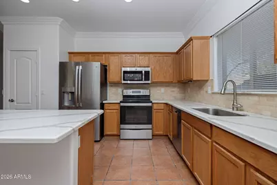 17862 W Caribbean Lane, Surprise, AZ 85388 - Photo 7