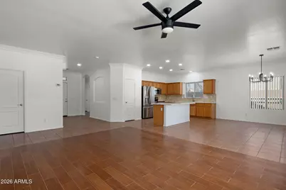 17862 W Caribbean Lane, Surprise, AZ 85388 - Photo 5