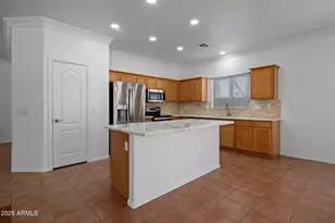 17862 W Caribbean Ln, Surprise, AZ 85388 - Photo 7