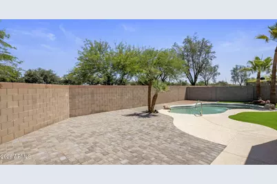 17862 W Caribbean Lane, Surprise, AZ 85388 - Photo 29