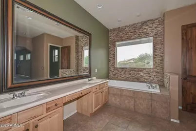 210 W Yucca Lane, New River, AZ 85087 - Photo 21