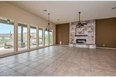 210 W Yucca Lane, New River, AZ 85087 - Photo 7