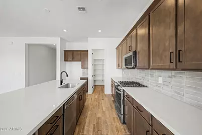 20366 N 222nd Drive, Surprise, AZ 85387 - Photo 13
