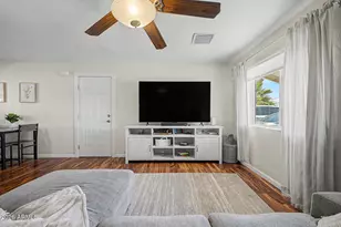 101 N 3rd Ave, Avondale, AZ 85323 - Photo 5