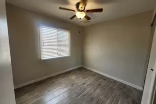 3136 W Port Au Prince Ln, Phoenix, AZ 85053 - Photo 19