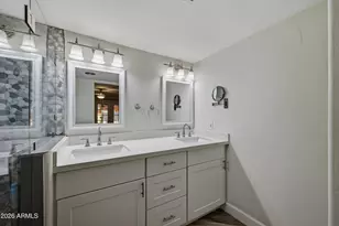 2422 N 37th St, Phoenix, AZ 85008 - Photo 9