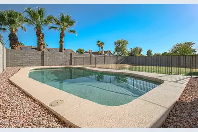 4737 W Villa Theresa Drive, Glendale, AZ 85308 - Photo 3