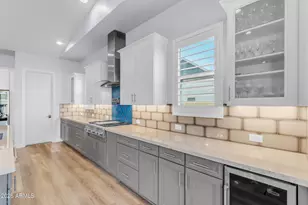 9519 S 13th Way, Phoenix, AZ 85042 - Photo 17