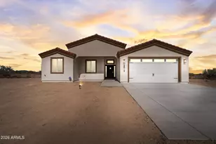 5913 N 425th Ave, Tonopah, AZ 85354 - Photo 1