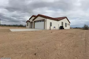 5913 N 425th Ave, Tonopah, AZ 85354 - Photo 1