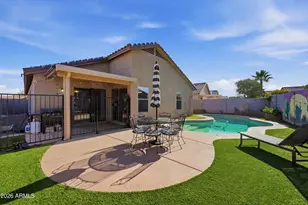 15654 W Port Au Prince Ln, Surprise, AZ 85379 - Photo 21