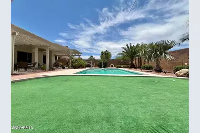 16908 W Northampton Road, Surprise, AZ 85374 - Photo 3