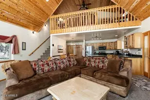 7835 E Knighthood Ln, Williams, AZ 86046 - Photo 1