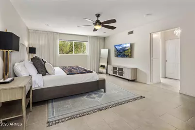 2432 E Piestewa Peak Drive, Phoenix, AZ 85016 - Photo 11