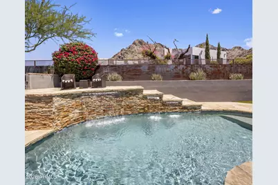 2432 E Piestewa Peak Drive, Phoenix, AZ 85016 - Photo 41