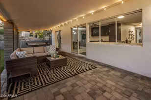 2432 E Piestewa Peak Dr, Phoenix, AZ 85016 - Photo 37