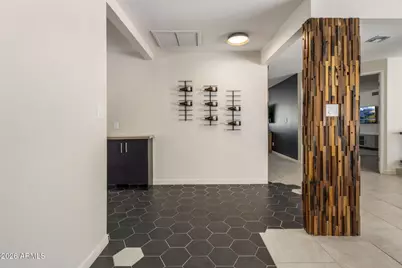 2432 E Piestewa Peak Drive, Phoenix, AZ 85016 - Photo 29
