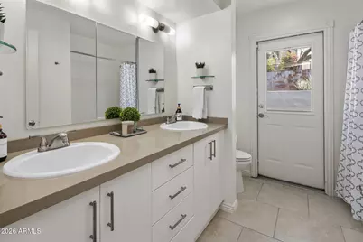 2432 E Piestewa Peak Drive, Phoenix, AZ 85016 - Photo 33