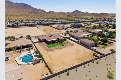 17138 E Sunnydale Drive, Queen Creek, AZ 85142 - Photo 9