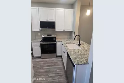 18838 N 34th Drive N #6, Phoenix, AZ 85027 - Photo 3