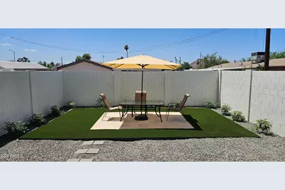 2051 E Michigan Avenue E, Phoenix, AZ 85022 - Photo 15