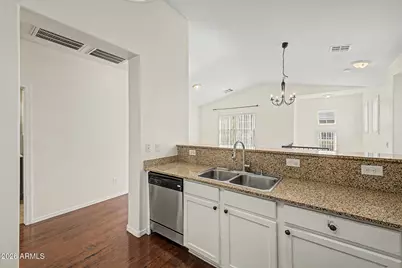 2113 E Huntington Drive, Phoenix, AZ 85040 - Photo 19