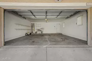 2113 E Huntington Dr, Phoenix, AZ 85040 - Photo 31