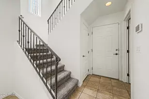 2113 E Huntington Dr, Phoenix, AZ 85040 - Photo 11