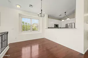 2113 E Huntington Dr, Phoenix, AZ 85040 - Photo 13