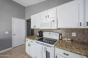 15703 W Young St, Surprise, AZ 85374 - Photo 11