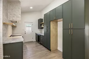 16028 N 10th Pl, Phoenix, AZ 85022 - Photo 7
